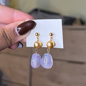 Gold Pearl & Pastel Purple Iridescent Bead Dangly Dainty Drop Earrings Jewelry
